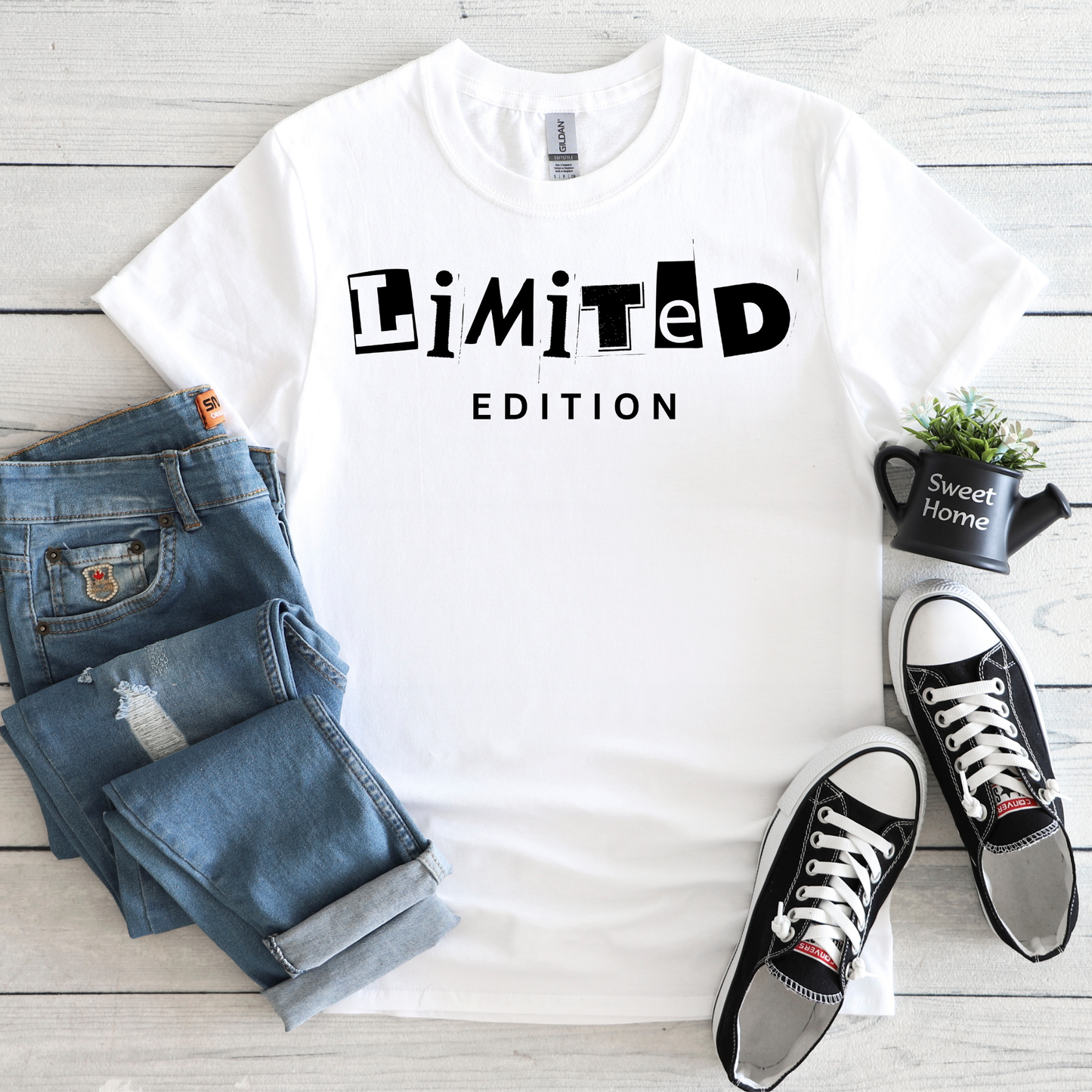 EVERYDAY ESSENTIALS COLLECTION - LIMITED EDITION TEE